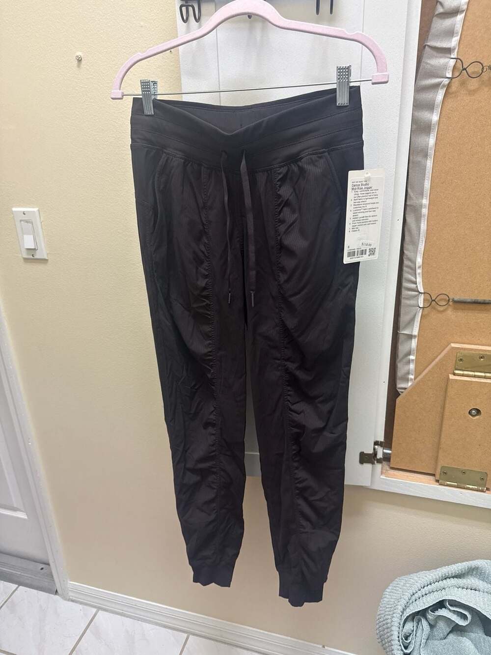 Lululemon Dance Studio Mid-Rise Jogger Espresso Size 6